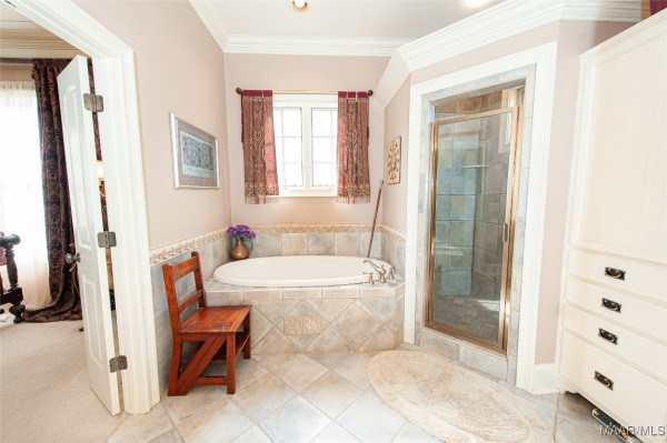 3669 Oak Grove Circle