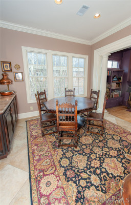 3669 Oak Grove Circle