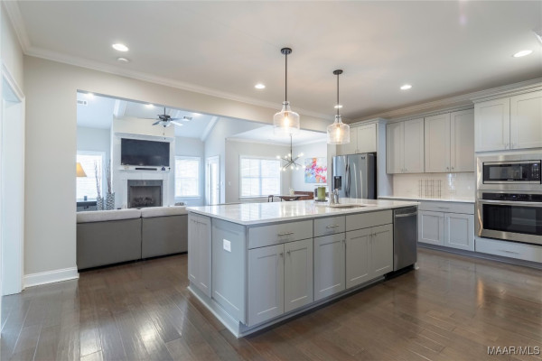 1443 Trolley Road