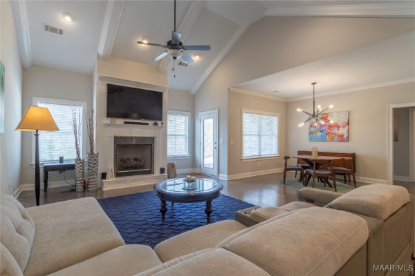 1443 Trolley Road