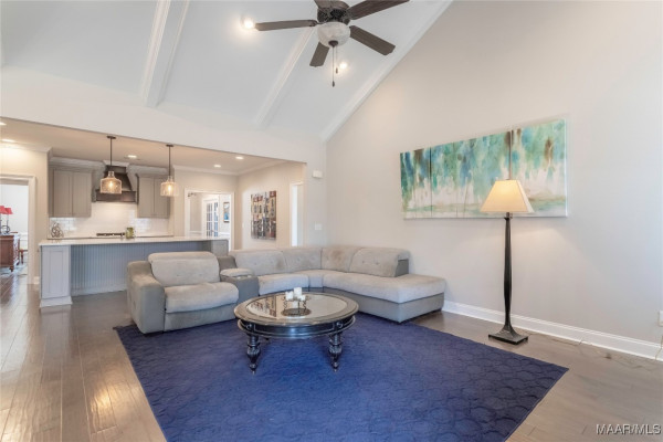 1443 Trolley Road