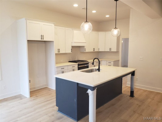 9521 Dakota Drive