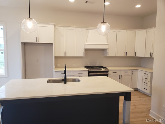 9521 Dakota Drive