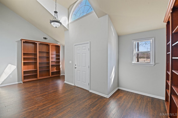 1809 Grier Road