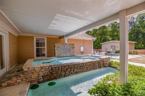 1809 Grier Road