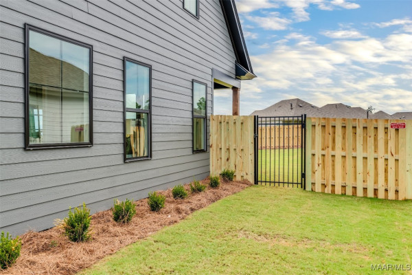 9569 Dakota Drive