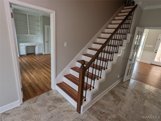 742 SUMMER Lane