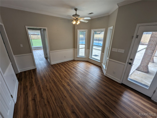 742 SUMMER Lane