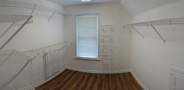 742 SUMMER Lane