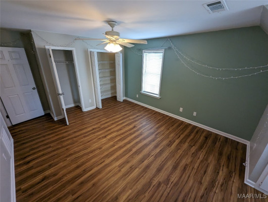 742 SUMMER Lane