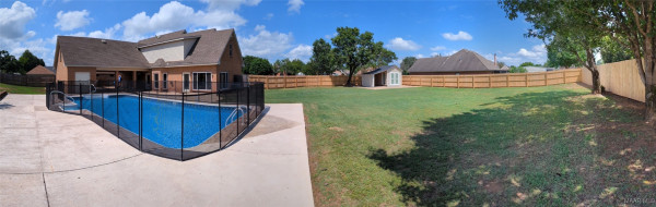 742 SUMMER Lane