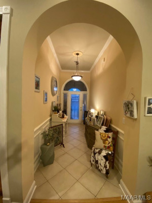 325 Maribeth Loop