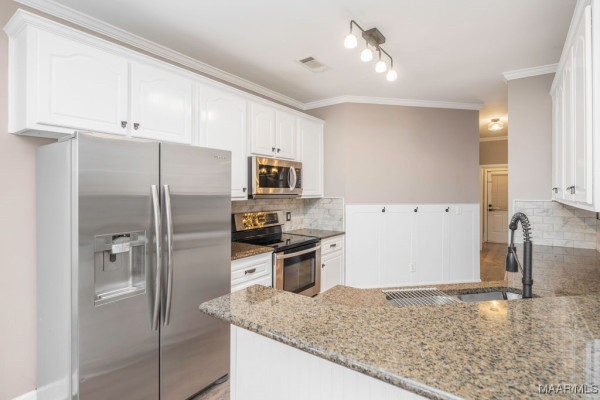 297 Hickory Place
