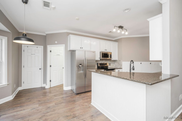 297 Hickory Place