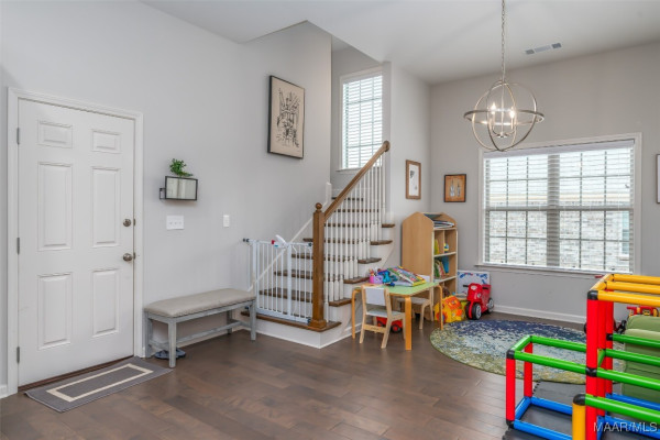9290 CRESCENT LODGE Circle