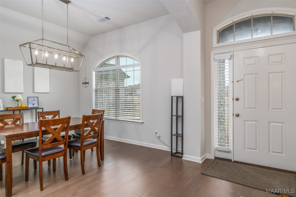 9290 CRESCENT LODGE Circle