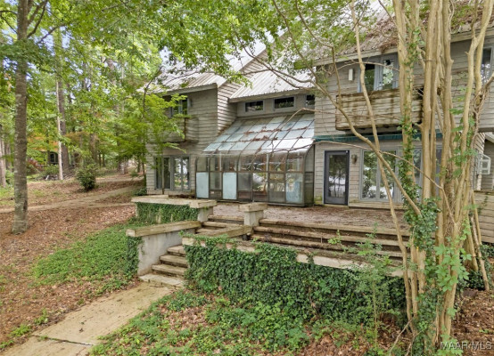 120 Willow Lane