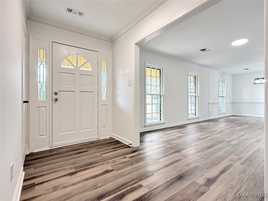 2533 Hermitage Drive