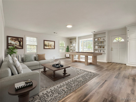 2533 Hermitage Drive