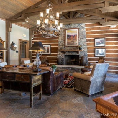 9517 Dakota Drive