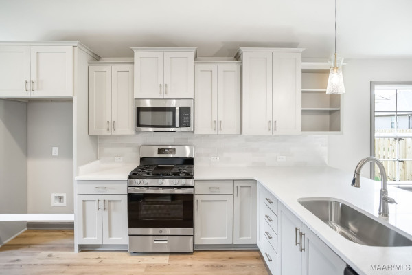 9517 Dakota Drive