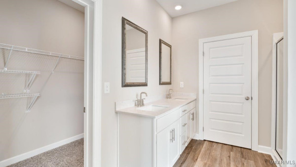3707 Donigle Park