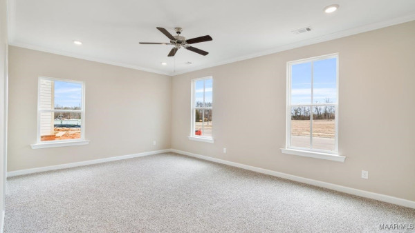 3707 Donigle Park