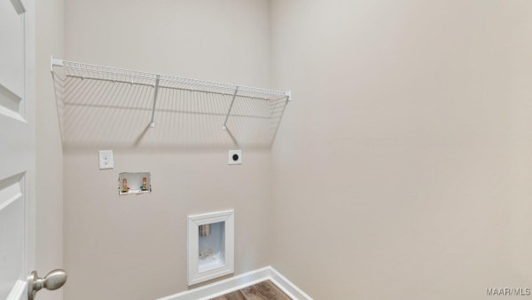 3707 Donigle Park