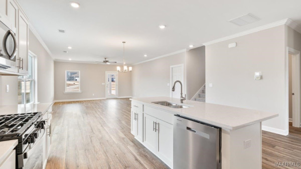 3707 Donigle Park