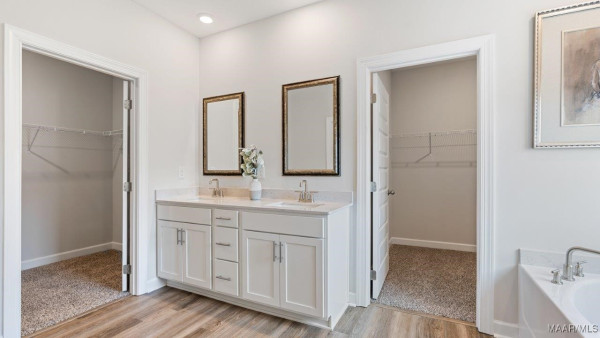 3719 Donigle Park