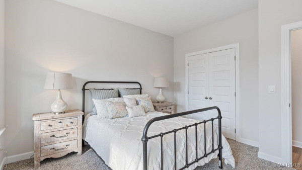 3719 Donigle Park