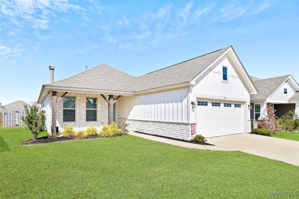 872 Hedgefield Way