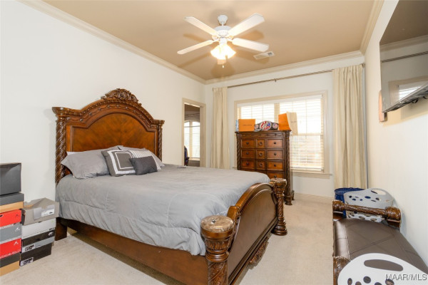 8436 ROCKBRIDGE Circle