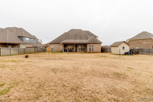 8436 ROCKBRIDGE Circle