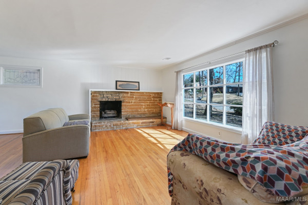 3513 Mayfair Road
