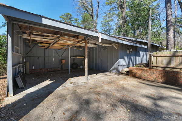3513 Mayfair Road