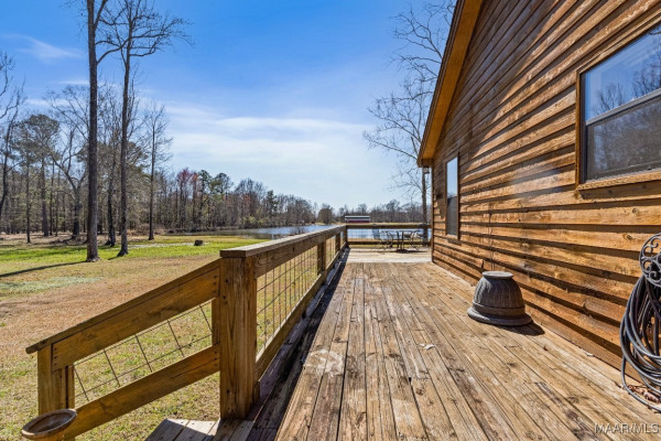 174 County Road 27 .