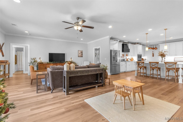 1452 Trolley Road