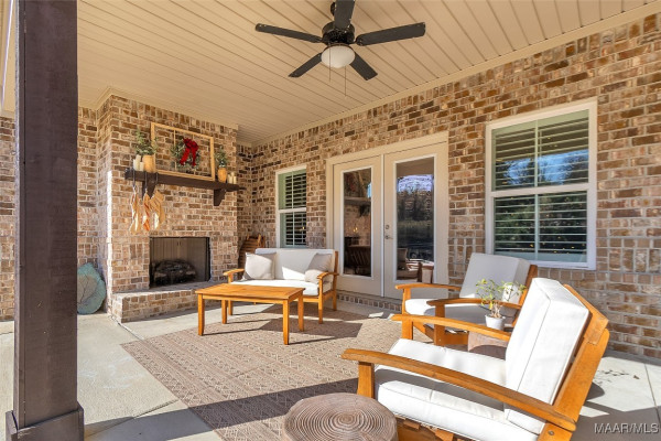 1452 Trolley Road