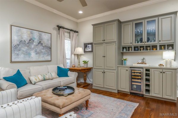 3849 Colline Drive