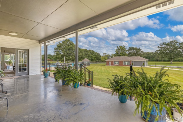 9524 County Road 42 Road