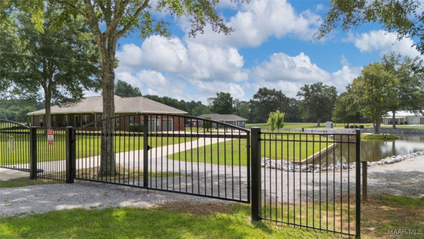 9524 County Road 42 Road