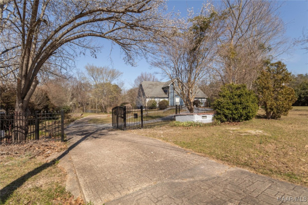 5510 Willow Bend Drive