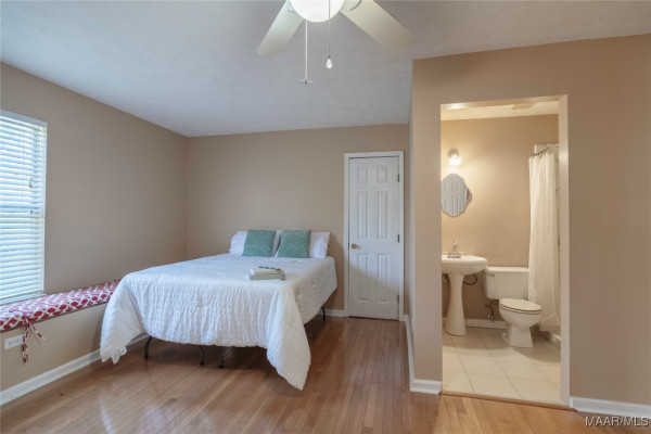 5510 Willow Bend Drive