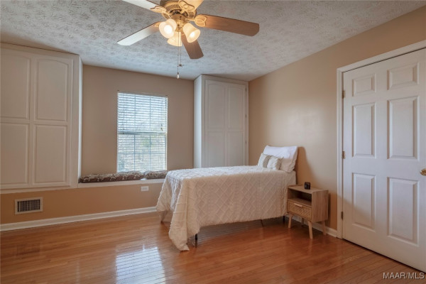 5510 Willow Bend Drive