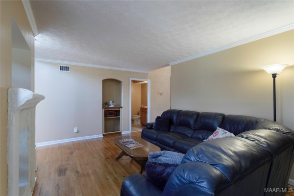 5510 Willow Bend Drive