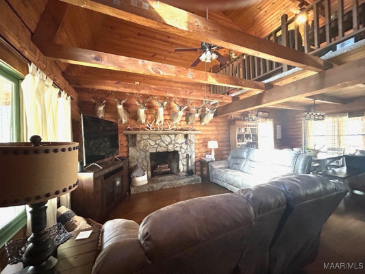 13922 OLD PIKE Road