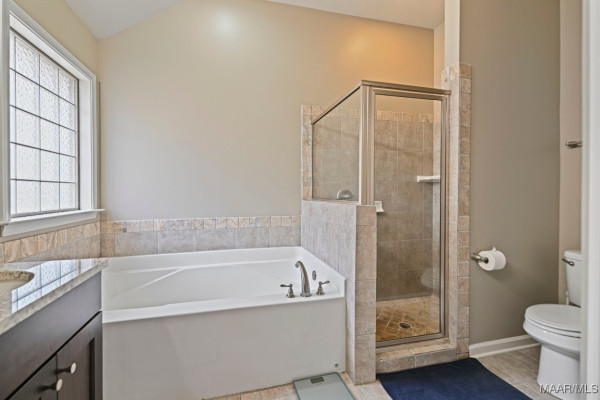 9108 Crescent Lodge Circle