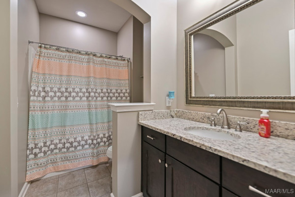 9108 Crescent Lodge Circle