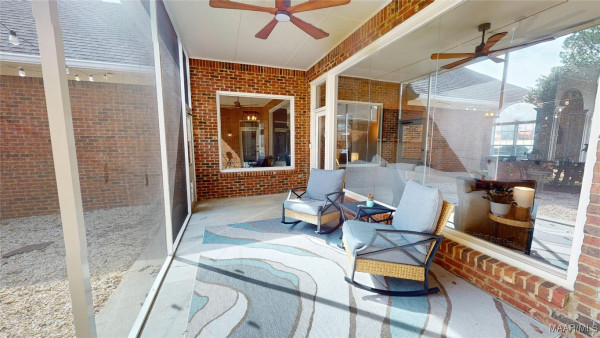 8637 LENOX Way